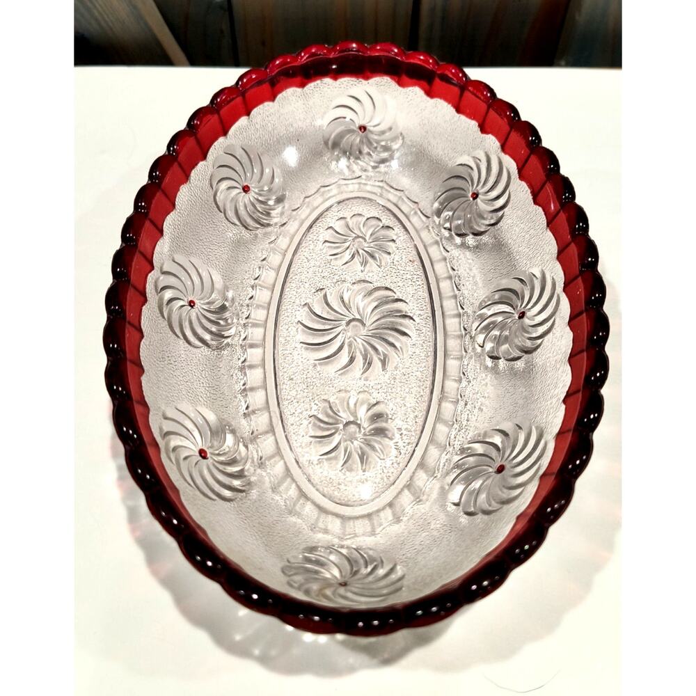 572  EAPG Relish Dish Red Cranberry